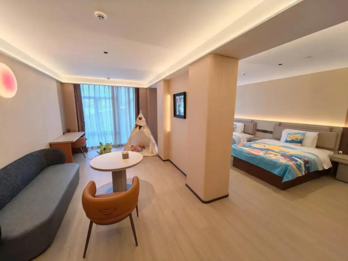 Mehood Lestie International Hotel Zhuhai Lovers Road Branch - Free Breakfast & Free Afternoon Tea & Free Midnight Snack Εξωτερικό φωτογραφία